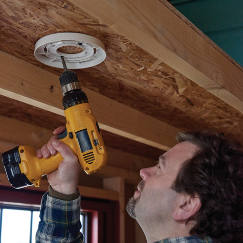 Battery Powered LED Ceiling Or Wall Pull Cord Light Image 6